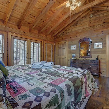 Blue Ridge Bliss- Spacious Cabin, Pets, Hot Tub! 外观 照片