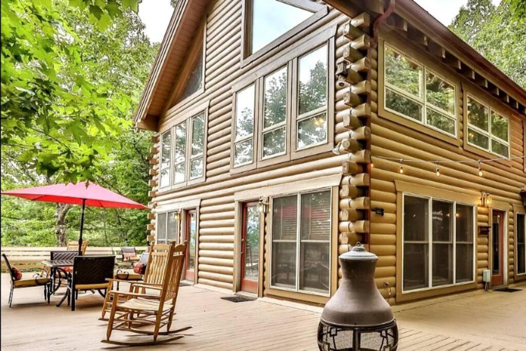 Blue Ridge Bliss- Spacious Cabin, Pets, Hot Tub! 外观 照片