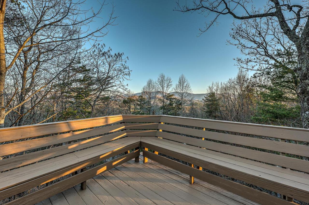 Blue Ridge Bliss- Spacious Cabin, Pets, Hot Tub! 外观 照片
